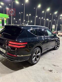 جێنسس GV80